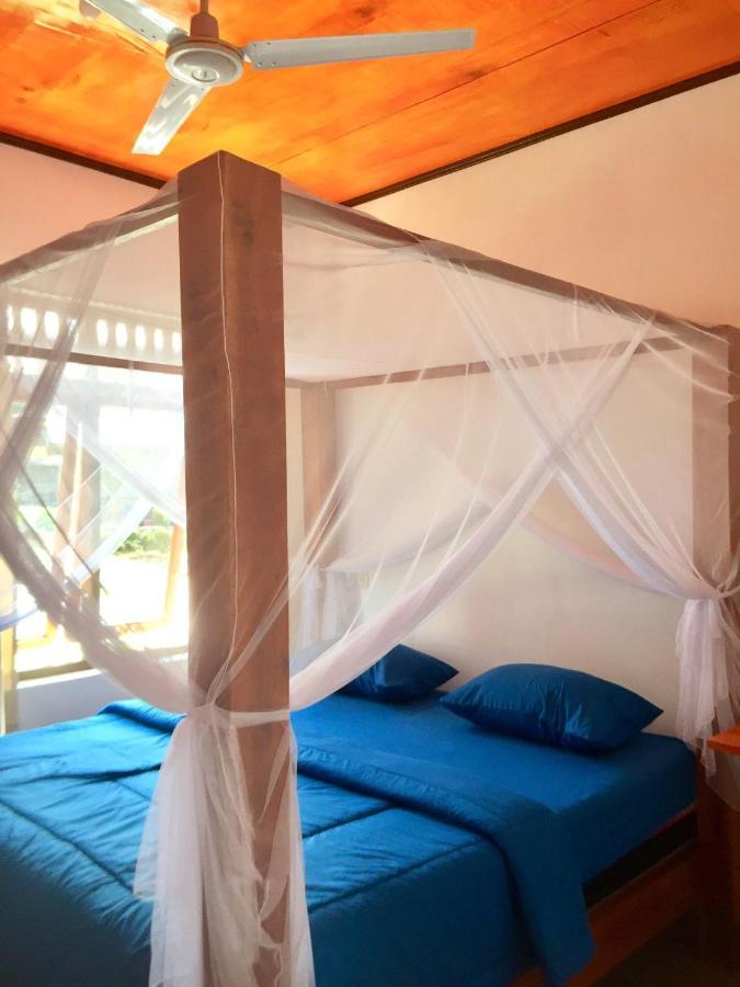 Bed and Breakfast Toba Sunset Тук-Тук Экстерьер фото