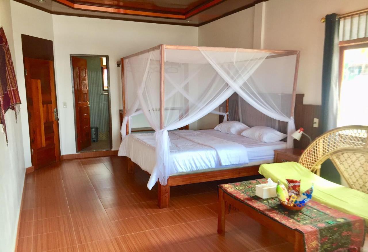 Bed and Breakfast Toba Sunset Тук-Тук Экстерьер фото