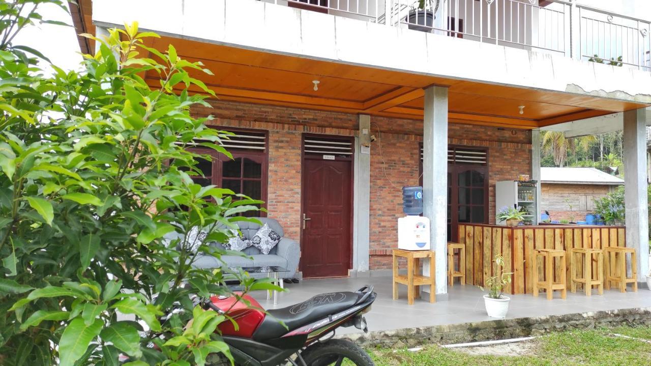 Bed and Breakfast Toba Sunset Тук-Тук Экстерьер фото